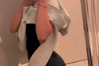 PLEASE HELP ME AND IM ALL YOUR... - Image 4