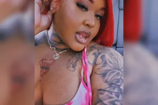 Ask about my Valentines day special 💋 - Image 1