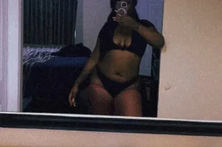 THICK HOT AND SEXY😌 - Image 3