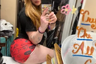 Hey boys 👋 for today only I am... - Image 2