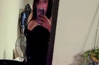 THICK💋chicks 💋 taste 💋 better💋... - Image 1