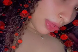 Your Dream girl Available Inca... - Image 2