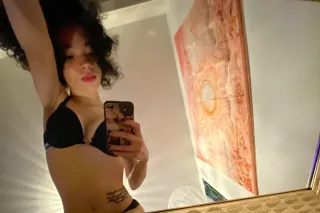 lightkin delight 🌟 outcall ava... - Image 1