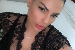 😊😊 hi i am Laura in Syracuse o... - Image 3