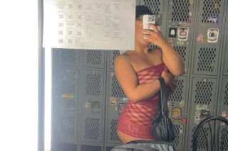 5 ⭐ Provider 💕 Available for OUTCALLS ONLY in Seattle 💚 Only here for a few days! - Image 2