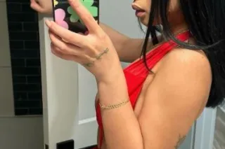 Latina ready to please all you... - Image 2