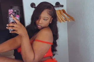 🩵 NEW GIRL IN TOWN 🩵 LETS HAVE... - Image 2