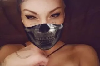 SEXY SABRINA - 37 - Image 4