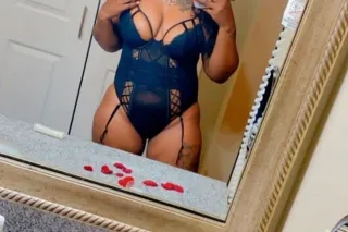 Its Hazel Baby 💦🫦💋🍯 Fantasy Fi... - Image 2