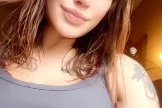 sexy blue eyed snowbunny - 34 - Image 2