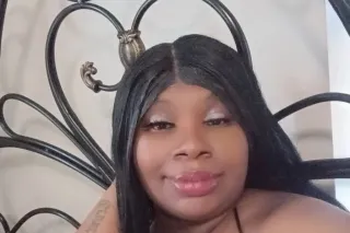 sexy with a pretty face 💕 inca... - Image 1