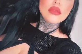 busty blue eyed beauty outcall... - Image 3