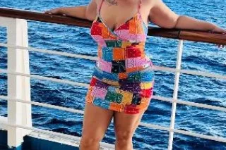 Diamond is iready for relaxati... - Image 3