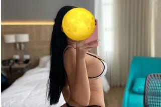 💕😍Hola, papi!!Soy una hermosa ... - Image 1