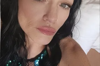 I'm All the Best Bits of a Wife but I Won't Ruin Your Life! - Image 11