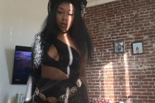 Available in vallejo - 23 - Image 1