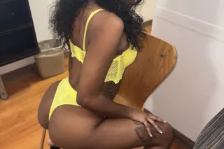 superbowl special 💦 cum u wind... - Image 2