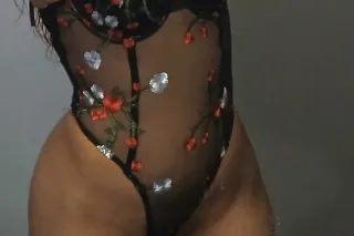 lets get wet and wild babe Mil... - Image 2