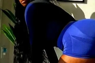 ** Sexy doll OUTCALL AVAILABLE... - Image 2