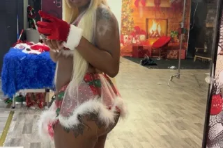 4"11 FUNSIZE NEW GIRL IN TOWN 🚨 - Image 8