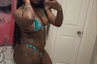 OUTCALLS & INCALLS ONLY💜ThIcK ... - Image 1