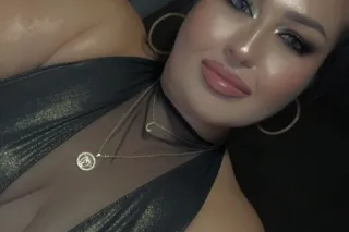 thick tall latina - 42 - Image 2