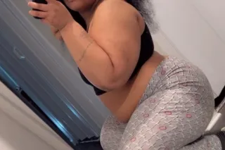 Thickestt Red Meat Inna City 💕... - Image 4