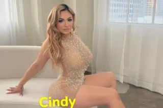SEXY LATINA CINDY - 28 - Image 2