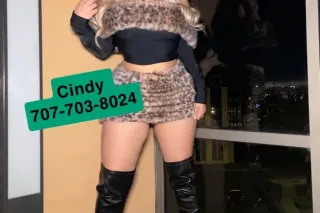 SEXY LATINA CINDY - 28 - Image 1
