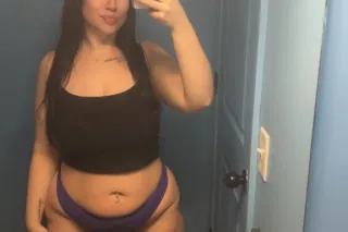 let this blue eyed beauty snat... - Image 3