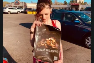 come see young wet tight juicy pussy daddy🤤😏 - Image 5