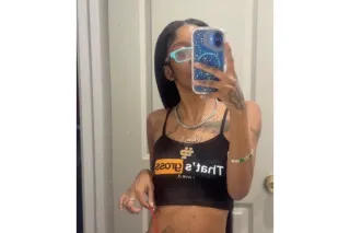 Bitesize Petite Babe 💕 ✅ - Image 1