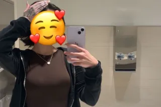 i meet w girls and guys😻Let me... - Image 3