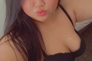 Head doctor 😜THICK AND JUICY A... - Image 2