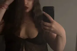 CARDATE SPECIAL ONLY TONIGHT💕 YOUR FAVORITE THICK THROAT GOAT💕💦 - Image 1