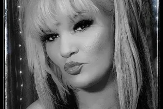 Back in Fullerton WHITE GIRL! MISS HOLLY FROST upscale adult companionship! - Image 8