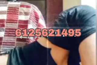 sexible flexy lady with pretti... - Image 3