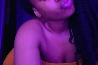 Available 24/7 - 31 - Image 1