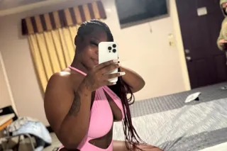 OUTCALLS + carplay specials + ... - Image 1