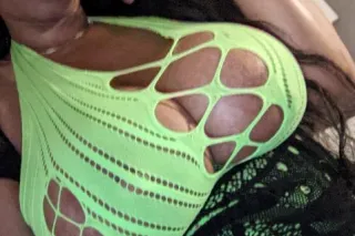 Come see Veronica and Camille ... - Image 2