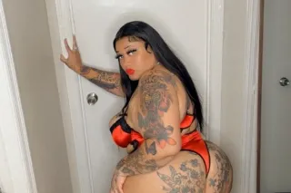 💦JUICY AND CURVY READY TO PLAY... - Image 3