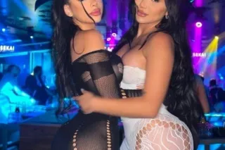 Hot Bombshell Ready To Party! ... - Image 3