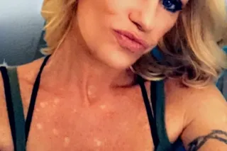 Come play woth this Blonde Baddie - Image 6