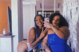 2 GIRLS 👯♀ LAST DAY TO SEE US 😘 - Image 5