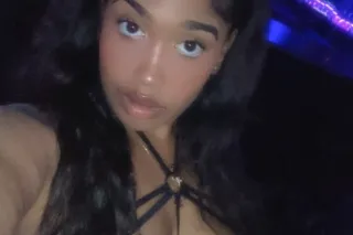 YOUR Fave Thick Booty Babe! Bubbly .. Sweet W/ an upscale Incall that I keep Neat🤩😘Top Notch Service to Make you come back to back!! SPECIALS ALL DAY 🤪💦 - Image 5