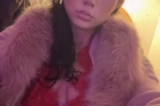 💋Sexy European Bombshell 💋 Naughty Nadia💋Cum play with me💋 Up all night 💋 - Image 9