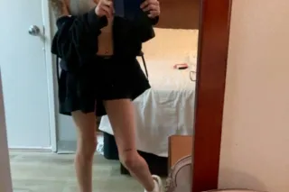 Pretty & petite snow bunny 💕💋😽... - Image 2