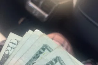 GetYaRight - 25 - Image 1