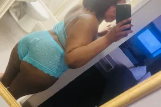 LAST DAY HERE INCALLS AND OUTC... - Image 3