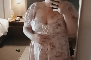 (IN ONTARIO) 100 HHR PUSSY OR ANAL NOT BOTH - Image 5